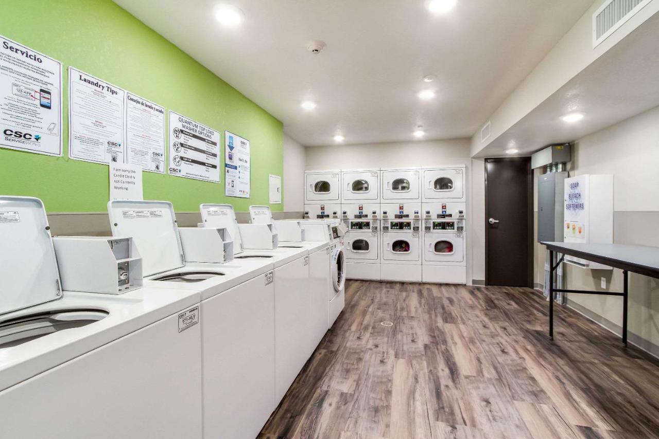 Woodspring Suites Harrisburg Linglestown Eksteriør billede